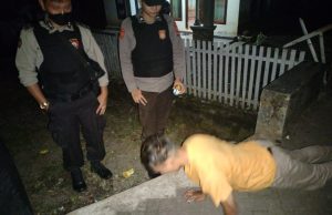 Team Patroli Presisi Bubarkan Sekelompok Pemuda Yang Berpesta Ehabond, 1 Orang Dalam Kondisi Mabuk Lem