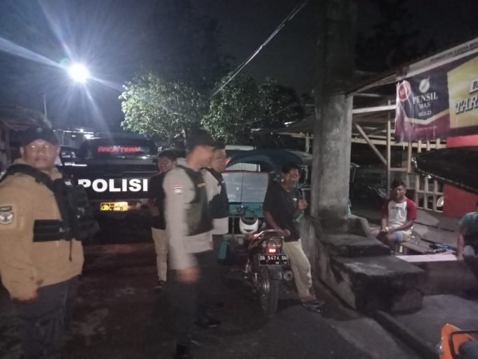Tim Patroli Presisi Bubarkan Pesta Miras Sekelompok Pemuda Di Gogagoman