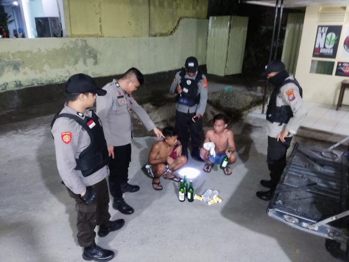 Meresahkan & Selalu Dikeluhkan Pada Jumat Curhat, Tim Presisi “Kejar-Kejaran” Dengan Kelompok Pemuda Miras