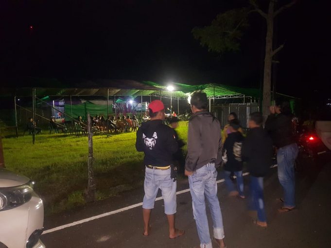 Tim Resmob Polres Kotamobagu Sambangi Kegiatan PERCASMI Jemaat Pniel Tumobui