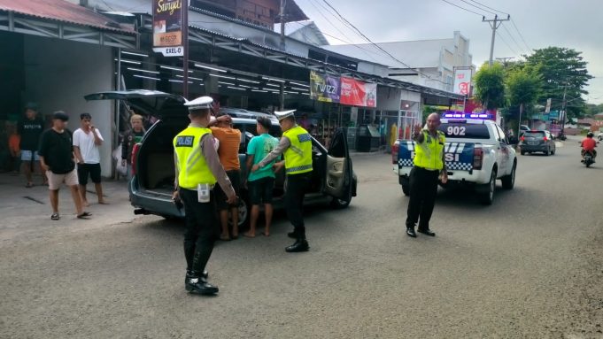 Berhentikan Kendaraan Kenalpot Bising, Kanit Turjawali Dapati Penumpang Mabuk Miras