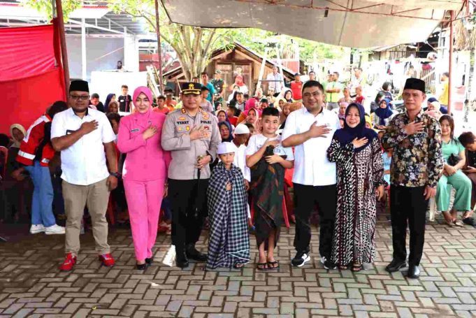 Polres Kotamobagu Kolaborasi Dengan PMI Kotamobagu Gelar Bakti Sosial Khitanan Massal & Pengobatan Gratis