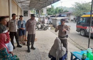 Satuan Binmas Laksanakan Bintibluh Berkaitan Dengan TPPO, Lalu Lintas, dan Harkamtibmas di Area Publik