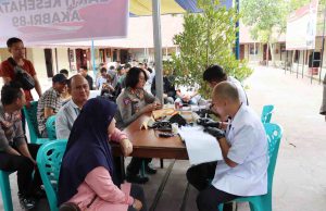 Mendapat Antusias Masyarakat Kotamobagu, Kegiatan Bakti Kesehatan & Bakti Sosial AKABRI 89 Sukses Terselenggara