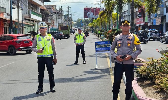 Wakapolres Kotamobagu Pantau Langsung Operasi Zebra Samrat 2023 Dilapangan