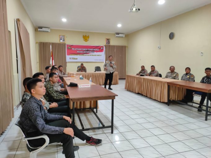 Humas Polres Kotamobagu Gelar Pelatihan: Tingkatkan Komunikasi & Interaksi Digital Personil