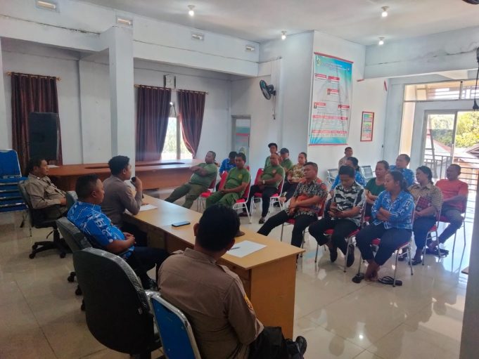 Polsek Kotamobagu Laksanakan Curhat Kamtibmas Bersama Warga Masyarakat Desa Sia