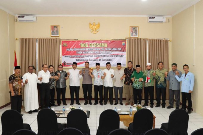 Doa Bersama di Polres Kotamobagu, Kapolres : Rasa Toleransi yang Tinggi di Kota Kotamobagu Adalah Hal Membanggakan
