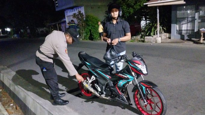 Meresahkan Warga, Personil Polsek Kotamobagu Kembali Jaring Pengguna Knalpot Bising