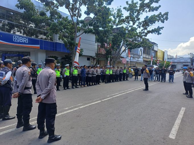 Apel Gabungan Pengamanan Cap Go Meh Imlek 2575: Polres Kotamobagu Siaga Amankan Perayaan Karnaval Budaya