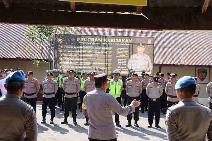 Kapolres Kotamobagu Pimpin Apel Siaga OMB 2024 Serta Kesiapan Perayaan Cap Go Meh Imlek 2575