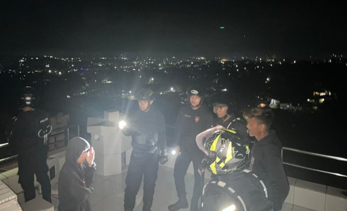 Cegah Kenakalan Remaja, Tim Presisi Bubarkan 2 Pasangan Bukan Muhrim di Puncak Ilongkow