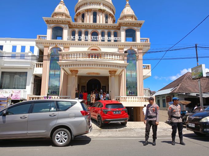 Polres Kotamobagu Laksanakan Pengamanan Ibadah Paskah di Sejumlah Gereja dan Berlangsung Lancar Serta Aman