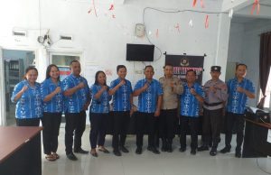 Polres Kotamobagu Bersama Perangkat Desa Sia Laksanakan Curhat Kamtibmas Untuk Memelihara Kondusifitas Wilayah