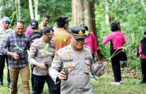 Mitigasi Bencana di Musim Penghujan, Polres Kotamobagu Laksanakan Kegiatan Penanaman Pohon dalam Rangka Hari Bhayangkara ke-78
