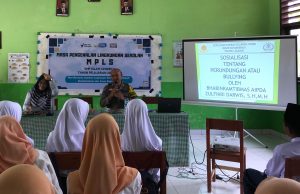Jadi Narasumber di Kegiatan MPLS, Bhabinkamtibmas Aipda Zulkifli Darwis SH MH Edukasi Terkait PPA dan Bullying
