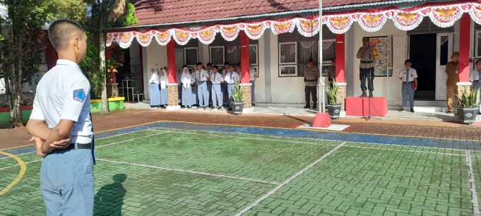 Satuan Binmas Laksanakan Kegiatan Pertemuan dan Pembinaan Kemitraan Polmas di SMA Negeri 3 Kotamobagu
