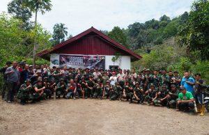 Sinergi TNI-Polri, Polsek Passi Turut Serta Dalam Karya Bhakti Jelang HUT TNI Ke-79