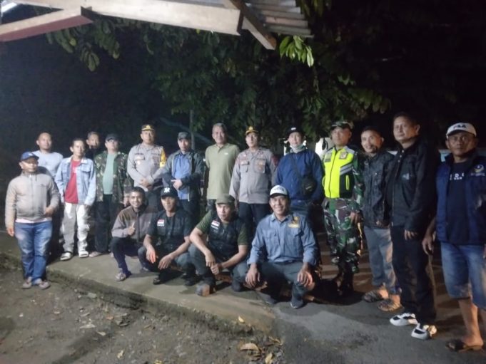 Patroli 3 Pilar Kecamatan Lolayan Rangkul Stakeholder dan Masyarakat Jamin Keamanan Malam Tahun Baru