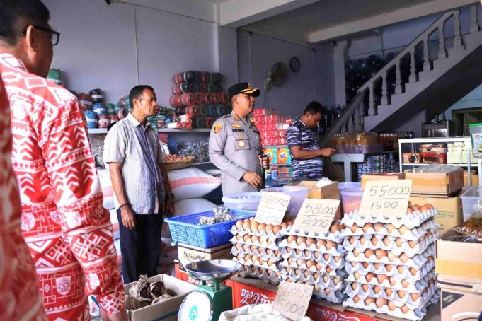 15 Hari Menjelang Ramadhan, Kapolres dan PJ Walikota Kotamobagu Tinjau Ketersediaan Bahan Pokok di Sejumlah Pasar