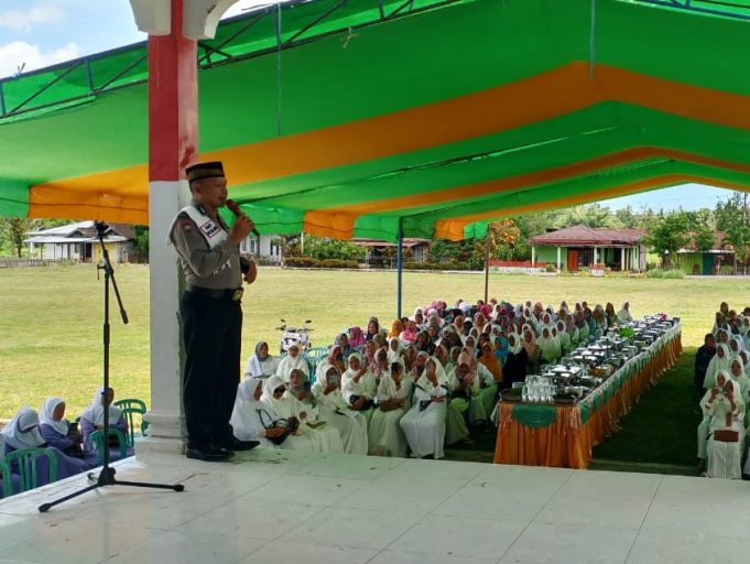 Dai Polres Kotamobagu Himbau Kamtibmas Lewat Tausiyah Tabligh Akbar Bersama Forum BKMT Lolayan