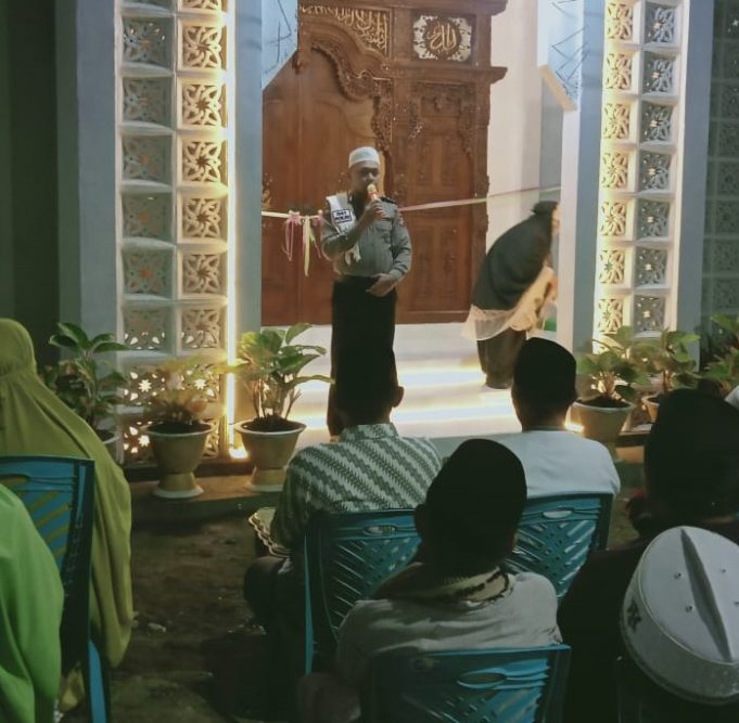 Dai Polri Beri Tausiyah Agama Sekaligus Himbau Kamtibmas Dalam Acara Peresmian Masjid di Kopandakan 1