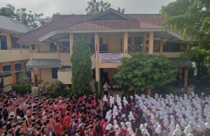 Didepan Ratusan Siswa dan Guru, Polres Kotamobagu Gelar Pembinaan Kemitraan Polmas di SMP Negeri 2 Kotamobagu