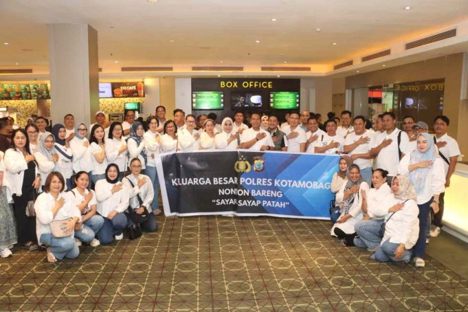 Momentum Refleksi Atas Beratnya Tugas Polri, Kapolres Kotamobagu Pimpin Nobar Film Sayap-Sayap Patah II