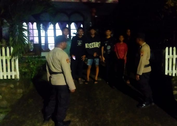 Patroli Malam Polsek Kotamobagu Utara Fokus Antisipasi Kenakalan Remaja