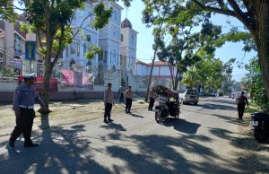 Polres Kotamobagu Berikan Pengamanan Ibadah Jumat Agung di Gereja GMIBM Pusat