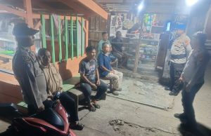 Patroli KRYD Polsek Lolayan Bergerak Malam Hari, Cegah Sajam dan Miras Demi Situasi Aman Kondusif