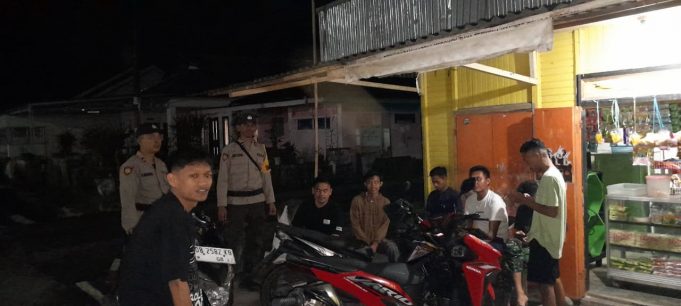 KRYD Malam Hari Polsubsektor Kotamobagu Selatan, Miras Diamankan Situasi Tetap Aman Kondusif