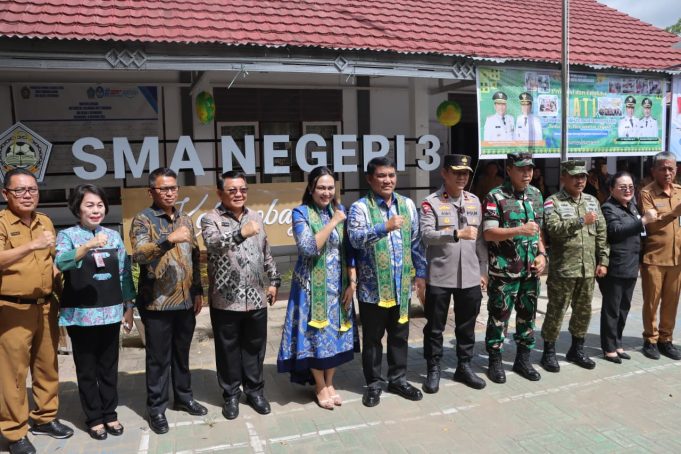 Dukung Peningkatan Kualitas Pendidikan, Kapolres Kotamobagu Bersama Forkopimda Dampingi Gubernur Sulut Tinjau Revitalisasi SMA Negeri 3 Kotamobagu