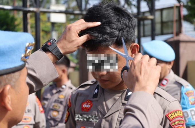 Tegas Tegakkan Disiplin, Kapolres Kotamobagu Dampingi Propam Polda Sulut Laksanakan Gaktibplin Terjadwal
