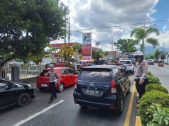 GERAK CEPAT SAT LANTAS POLRES KOTAMOBAGU TINDAK LANJUTI LAPORAN ANTREAN BBM DI SPBU MATALI