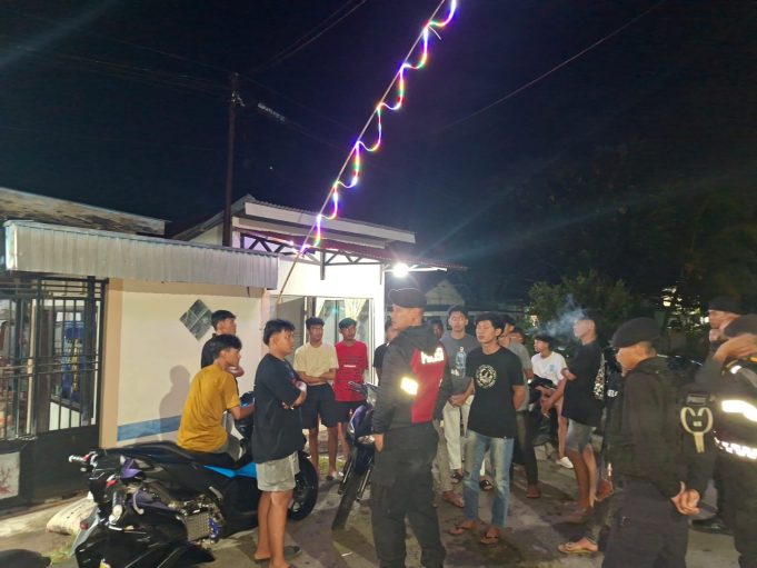 CEGAH GANGGUAN KAMTIBMAS, TIM PANTERA PRESISI POLRES KOTAMOBAGU INTENSIFKAN PATROLI MALAM