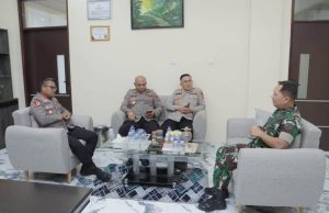 Perkuat Sinergitas TNI–Polri, Kapolres Kotamobagu Terima Kunjungan Silaturahmi Dandim 1303/Bolmong