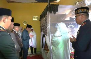 Duka Mendalam di Pontodon Timur: Kapolres Kotamobagu Bersama Forkopimda Dekap Erat Keluarga Almarhum Muksin Dondo