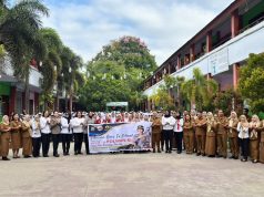 Peringati HUT ke-78, Polwan Polres Kotamobagu Edukasi Pelajar Lewat Program Polwan Goes to School