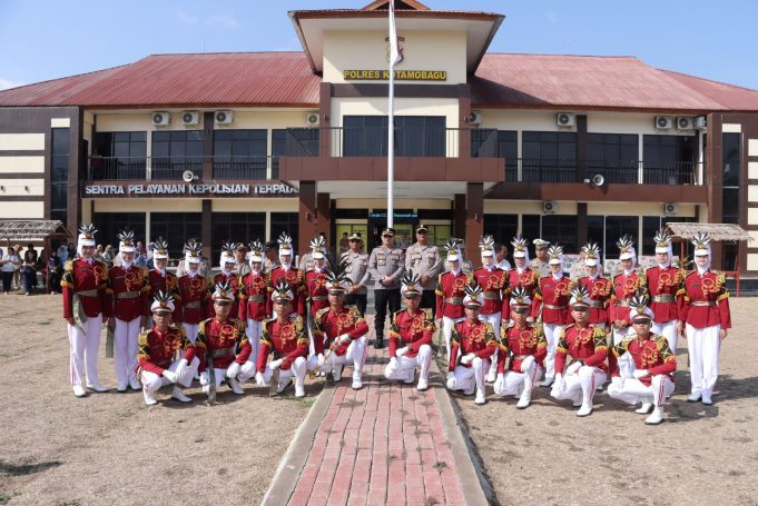 Menuju Arena Lomba HUT Polantas ke-71, Wakapolres Kotamobagu Resmi Lepas Kontingen PKS dan Pocil