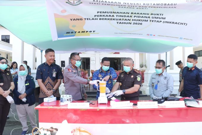 Hadir Langsung, Kapolres Kotamobagu Tegaskan Sinergitas Forkopimda dalam Pemusnahan Barang Bukti Inkracht di Kejari