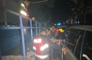 Antisipasi Kejahatan Jalanan, Tim Presisi Pantera Perketat Pemeriksaan Kendaraan di Jalur Paloko Kinalang
