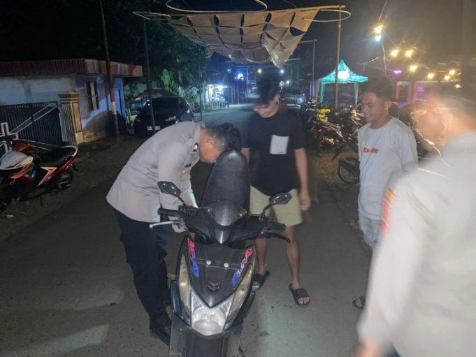 Gencarkan KRYD Malam, Polsek Passi Sisir Empat Desa untuk Antisipasi Kejahatan