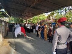 Pengabdian Berakhir, Kehormatan Tetap Abadi: Polres Kotamobagu Gelar Persemayaman Kedinasan Kompol Purn Baharudin Samin