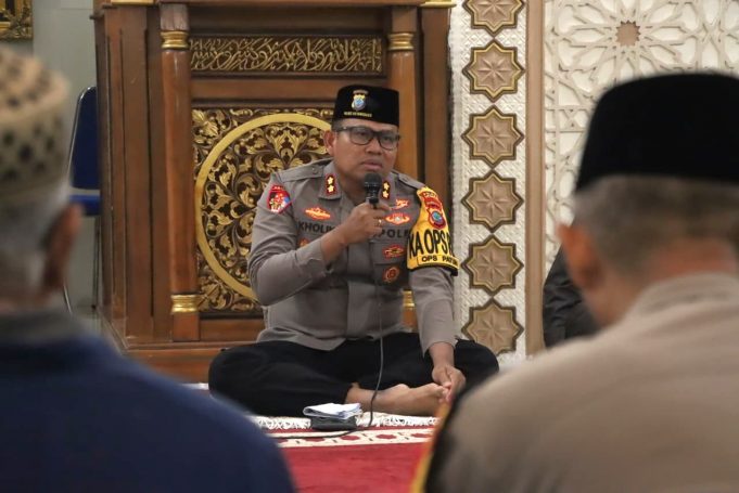 Subuh Keliling, Kapolres Kotamobagu Hadir Di Tengah Jamaah: Perkuat Iman, Satukan Hati Jaga Kamtibmas